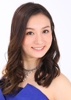 山際  きみ佳